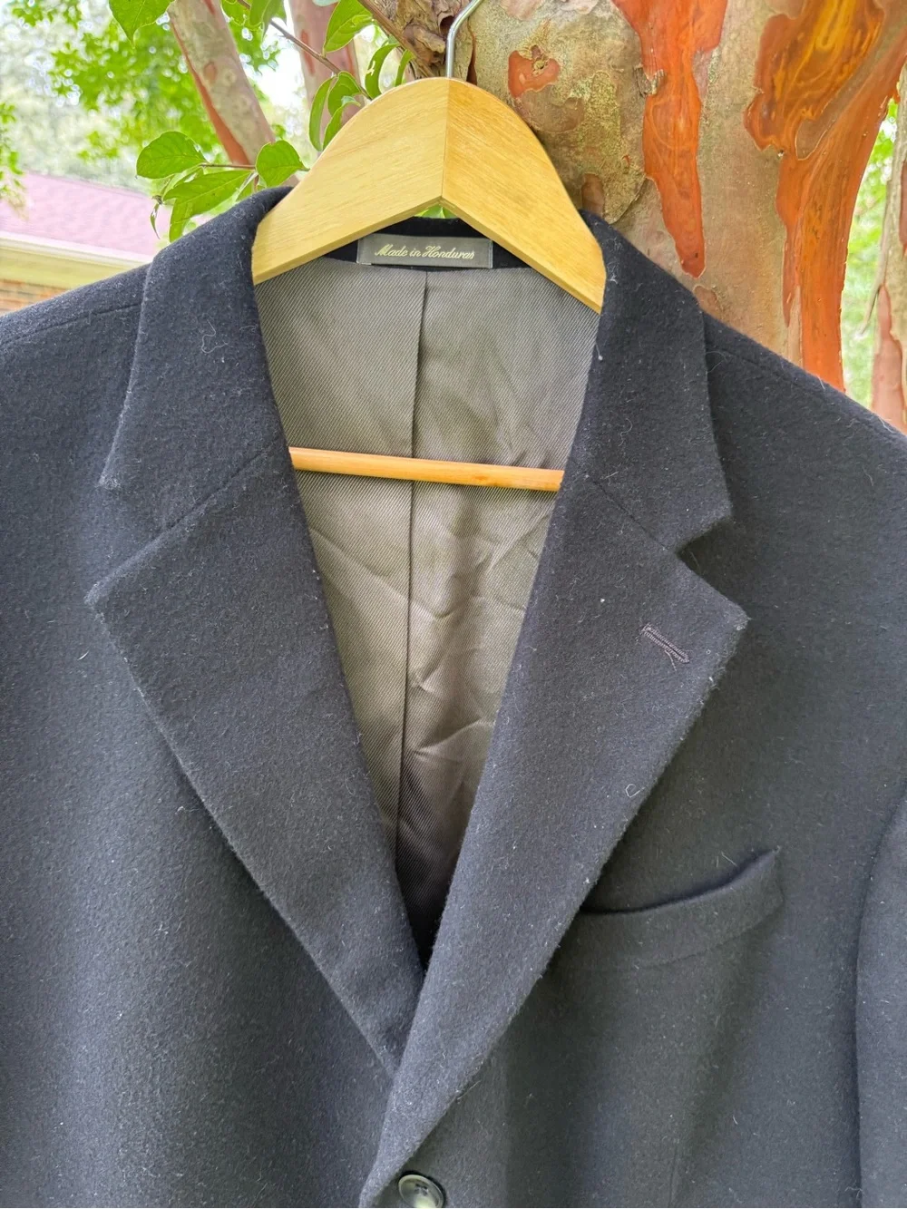 Oscar DeLaRenta Men's Black Wool Blend Blazer - Classic Single-Breasted